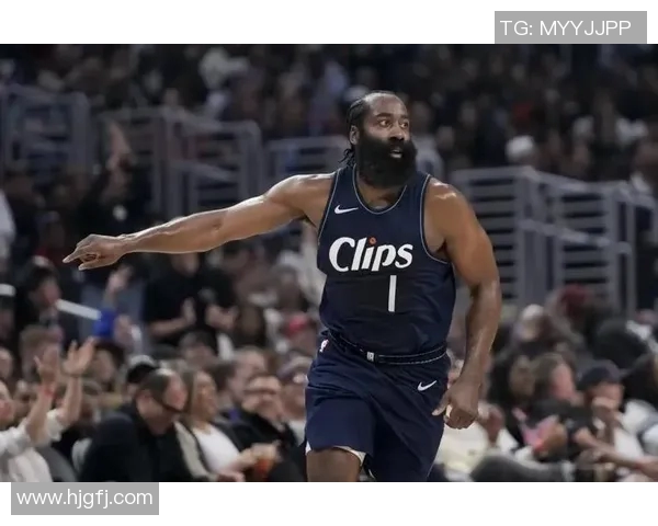 伦纳德当选周最佳,哈登果然好用,快船冲击五连胜,继续北伐 伦纳德当选周最佳,哈登果然好用,快船冲击五连胜,继续北伐