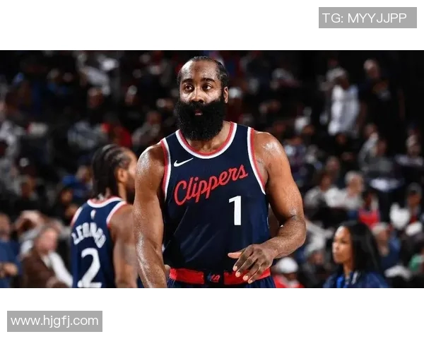 现在快船最大的问题不是祖巴茨，而是邓恩，不上邓恩，防守端哈登会被点死