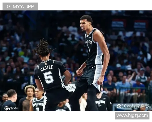 卡斯尔：我们需要文班打出如此表现 靠他扛起比赛 他确实做到了